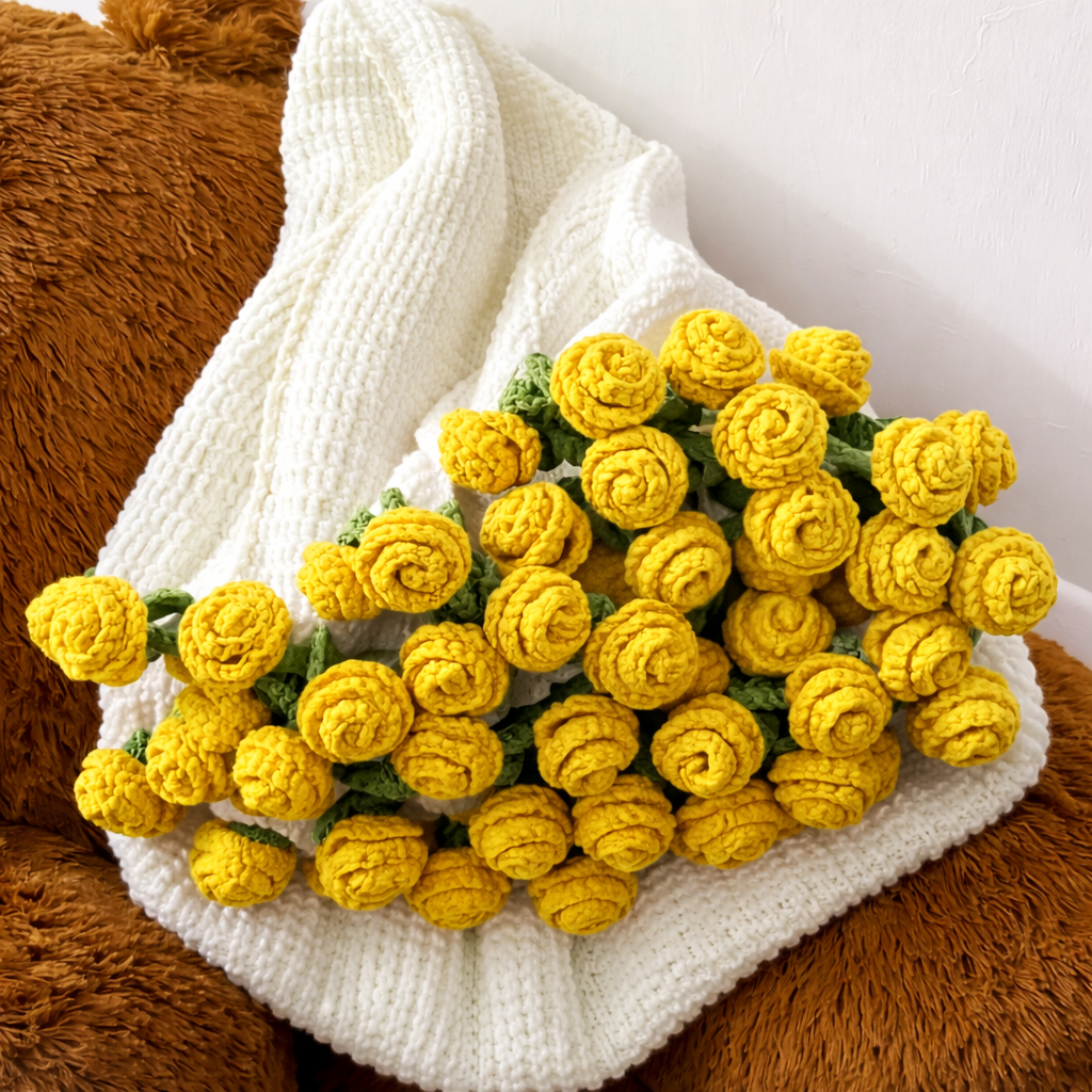 Lovers 'Wrapped In Bloom' Rose Bouquet Blanket