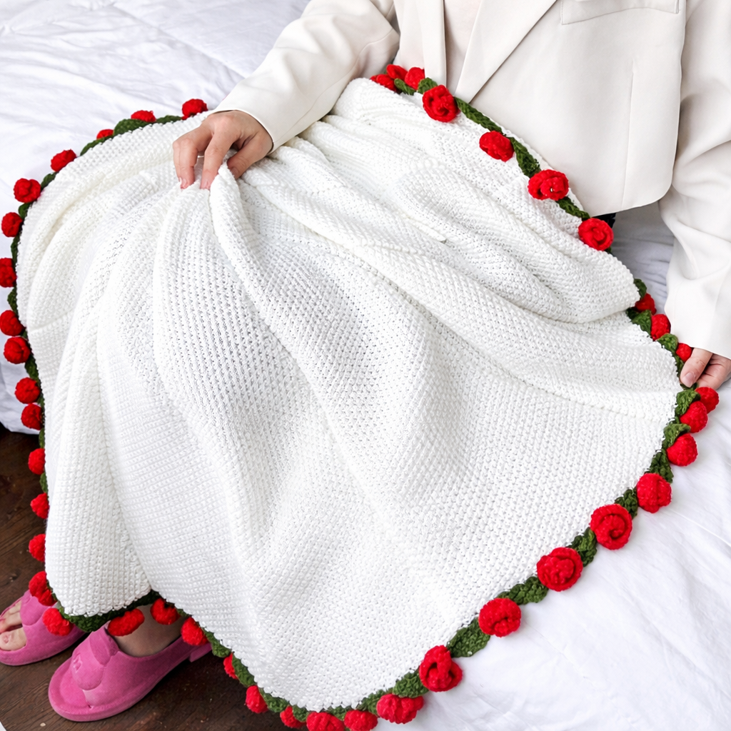 Lovers 'Wrapped In Bloom' Rose Bouquet Blanket
